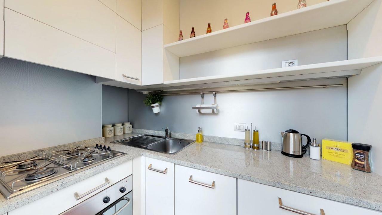 Design Apartment Near Duomo Square Milán Exteriér fotografie