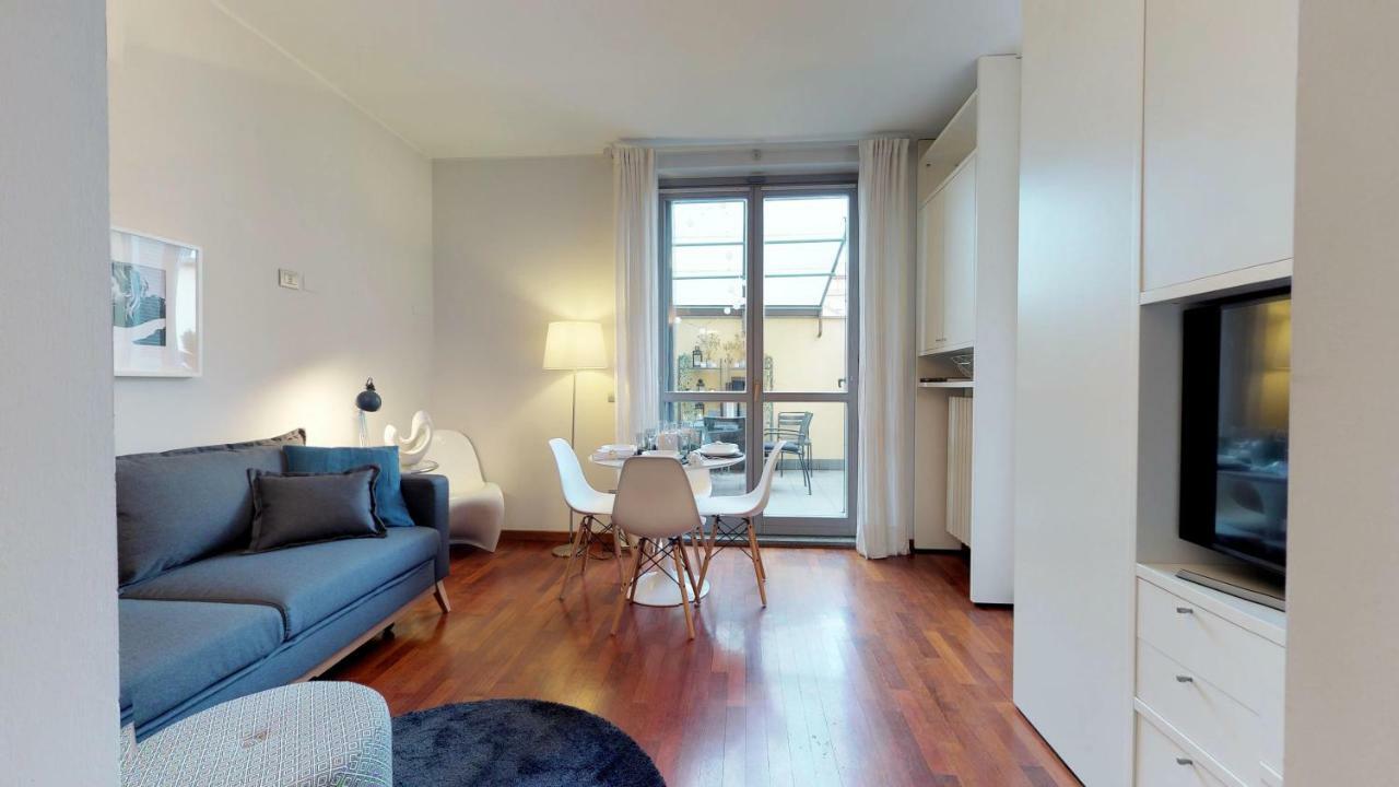 Design Apartment Near Duomo Square Milán Exteriér fotografie