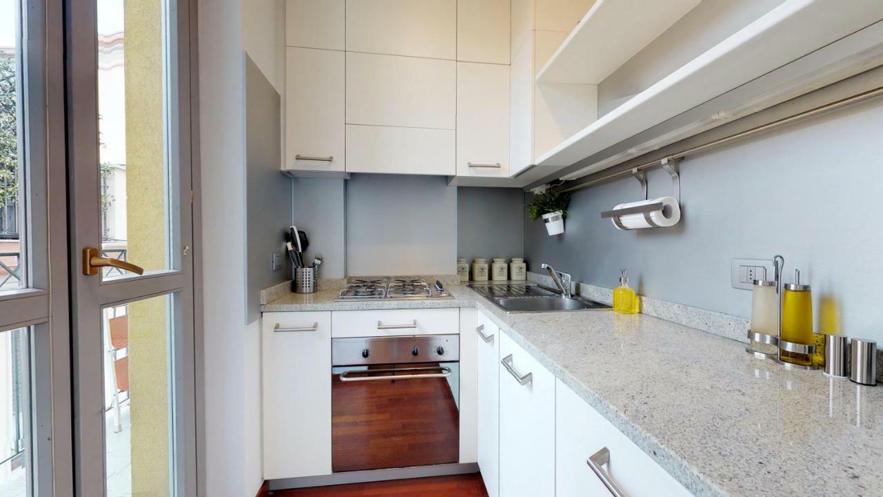 Design Apartment Near Duomo Square Milán Exteriér fotografie